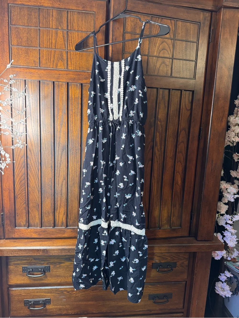 art class navy blue Floral Maxi Dress with Lace Details